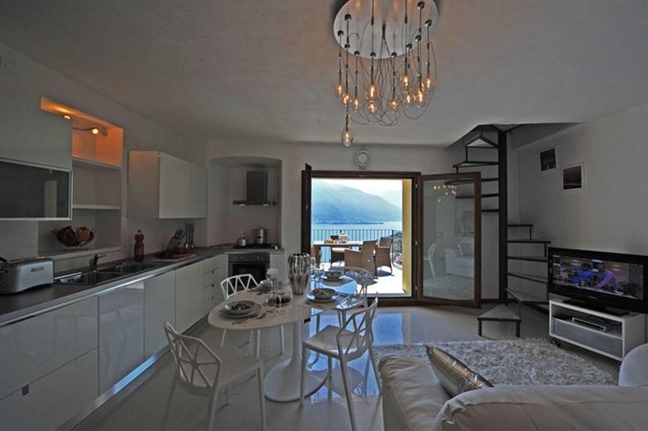 Balcone Di Pianello - Luna Lägenhet Pianello Del Lario Exteriör bild
